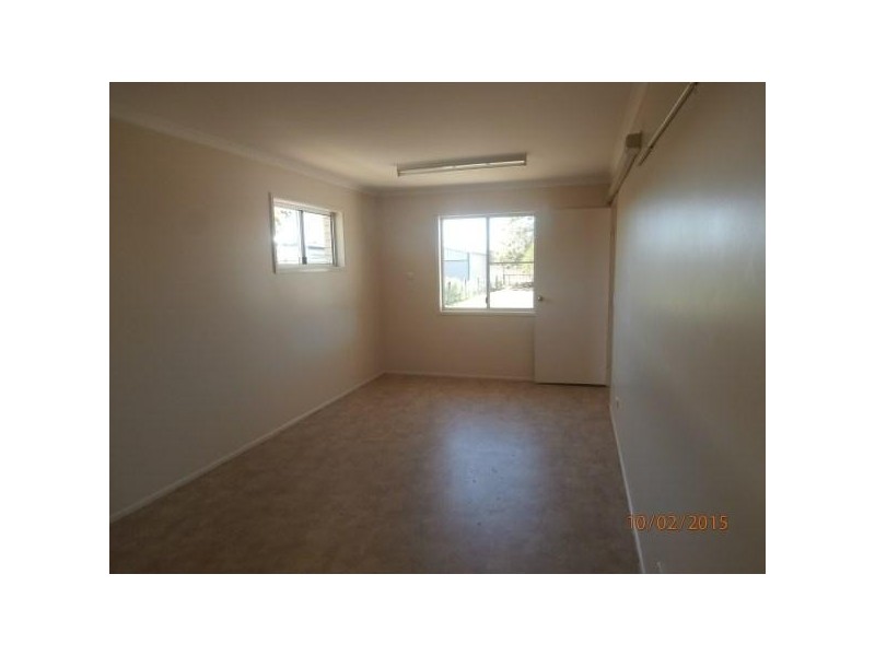 11 Sheriff Street, Chinchilla QLD 4413