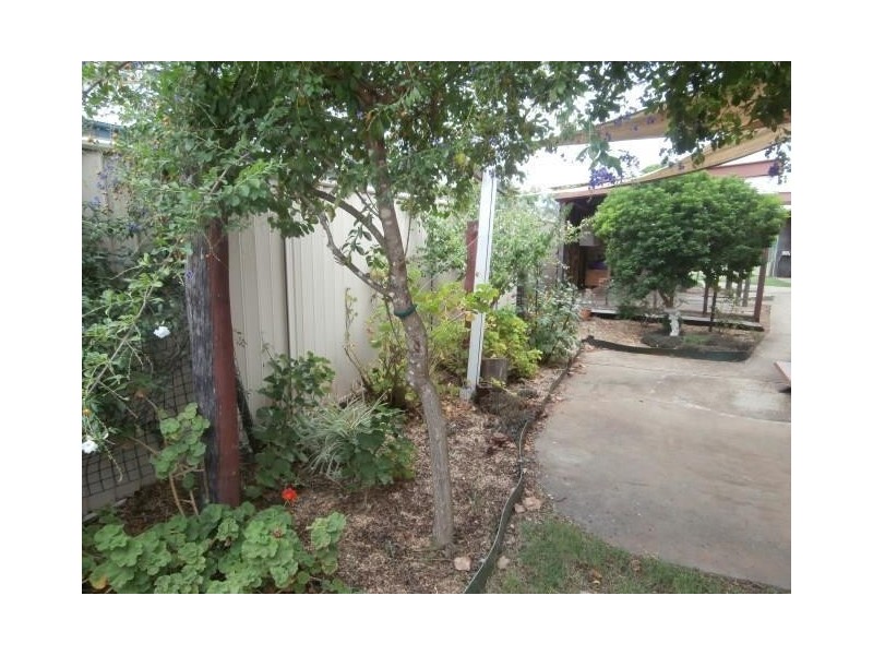 16 Russell Street, Chinchilla QLD 4413