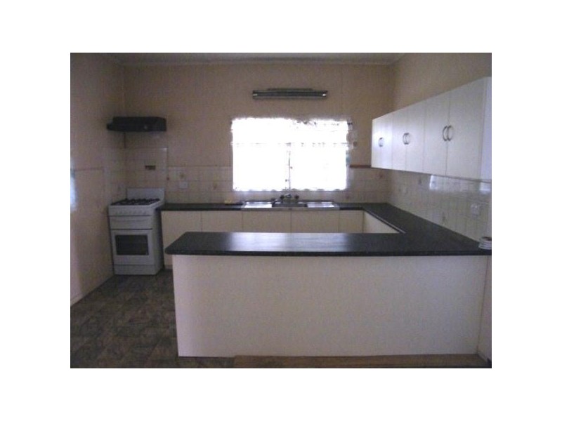 35 Windmill Road, Chinchilla QLD 4413