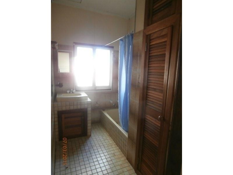 35 Windmill Road, Chinchilla QLD 4413