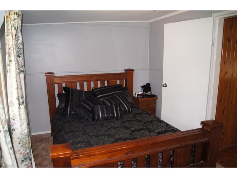 10 Wambo Street, Chinchilla QLD 4413