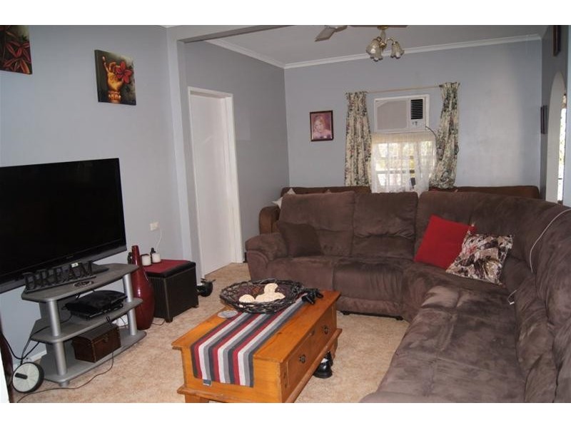 10 Wambo Street, Chinchilla QLD 4413