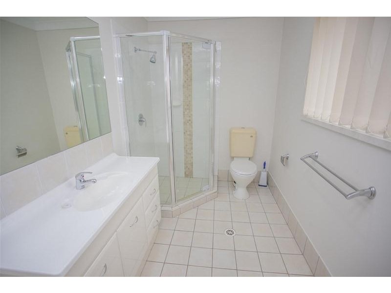 8 Back Avenue, Chinchilla QLD 4413