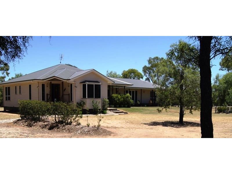 70 Kurtz Street, Chinchilla QLD 4413