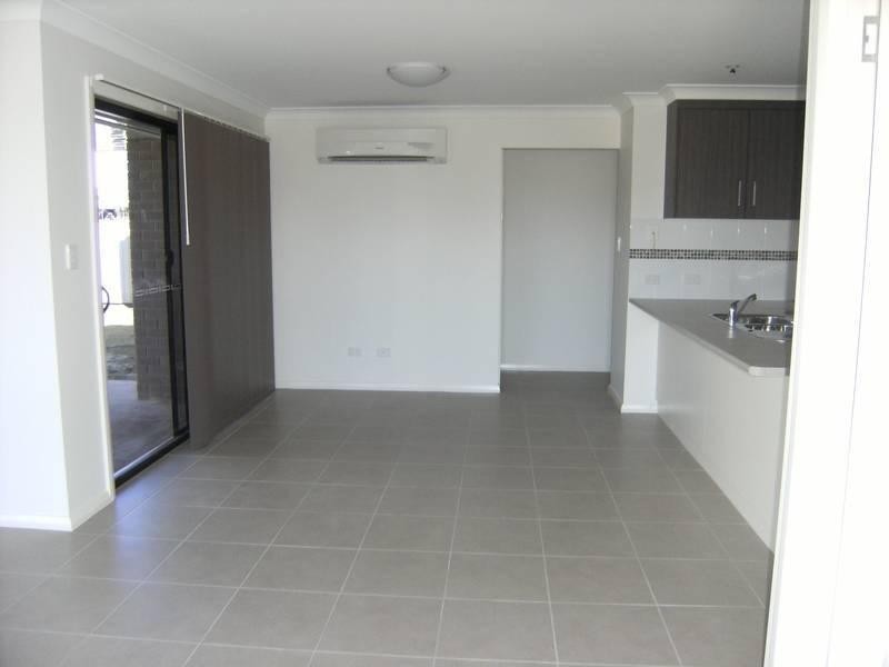 1/11 McKenzie Street, Chinchilla QLD 4413