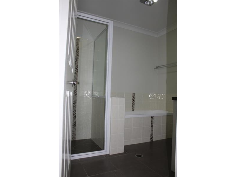 1/17 Luscombe Street, Chinchilla QLD 4413