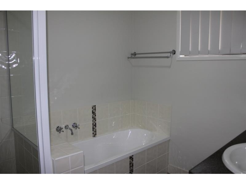 1/17 Luscombe Street, Chinchilla QLD 4413