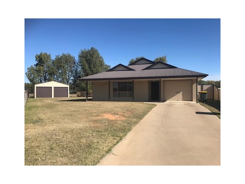 23 Skewis Street, Chinchilla QLD 4413