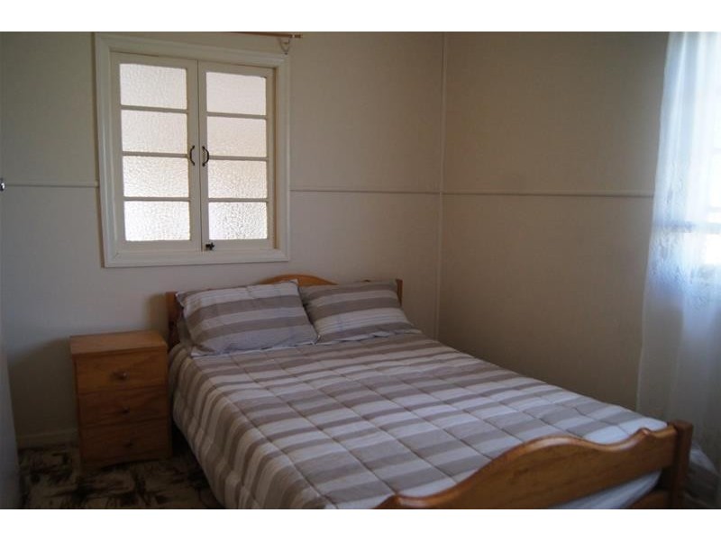 18 Evans Street, Chinchilla QLD 4413