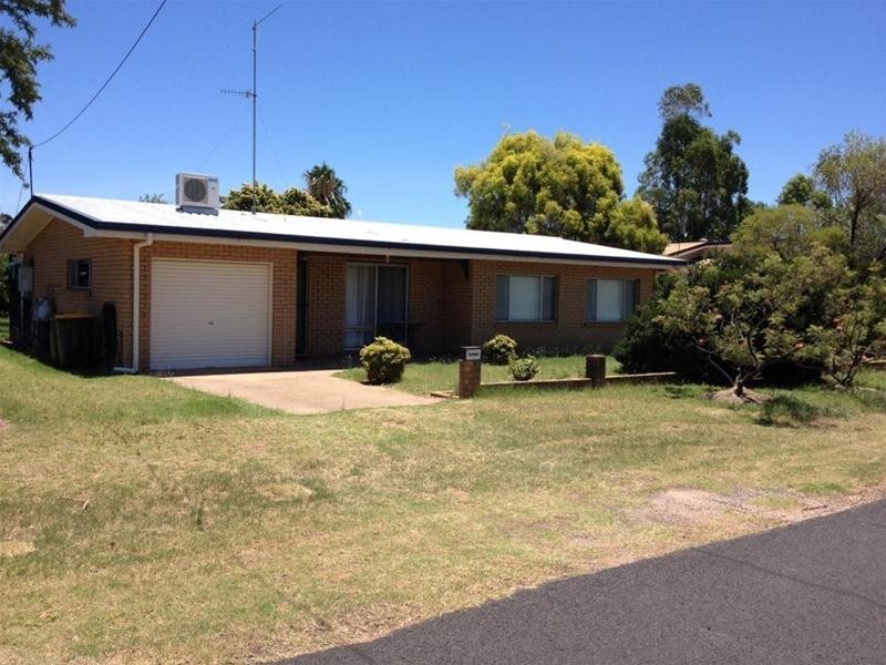 14 Mann Street, Chinchilla QLD 4413