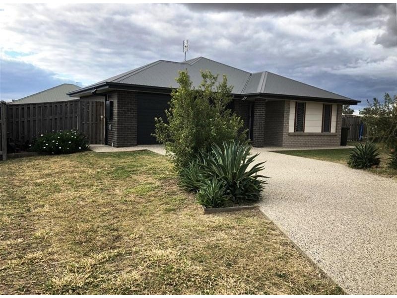 10 Brennan Place, Chinchilla QLD 4413