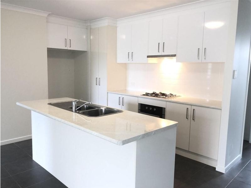 10 Brennan Place, Chinchilla QLD 4413