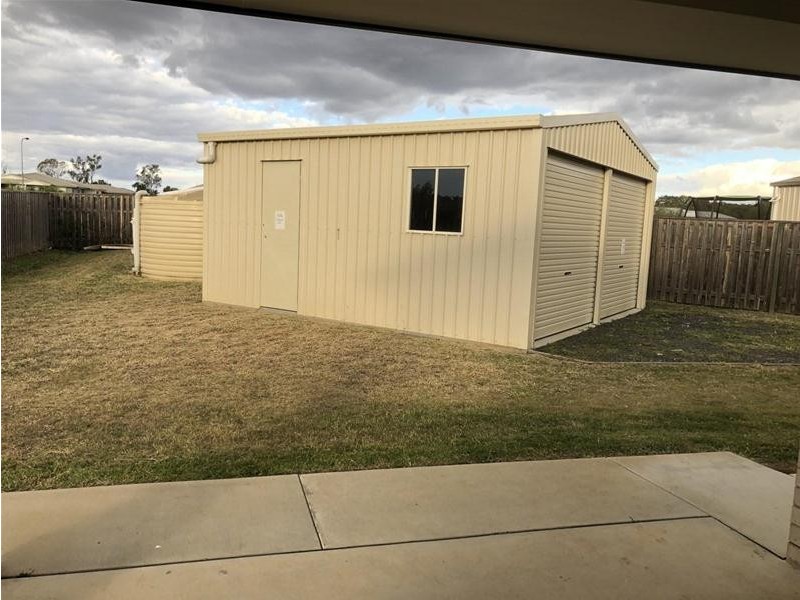 10 Brennan Place, Chinchilla QLD 4413