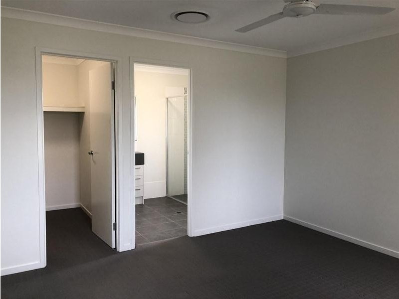 10 Brennan Place, Chinchilla QLD 4413