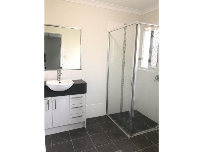 10 Brennan Place, Chinchilla QLD 4413