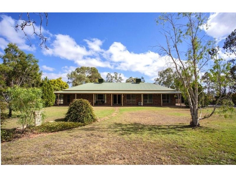 233 Zeller Street, Chinchilla QLD 4413