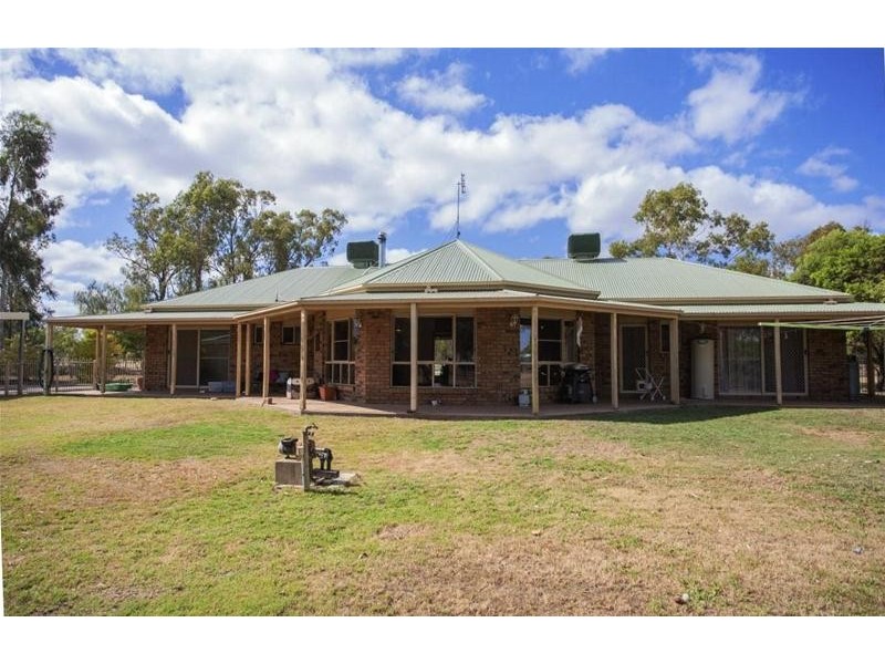 233 Zeller Street, Chinchilla QLD 4413