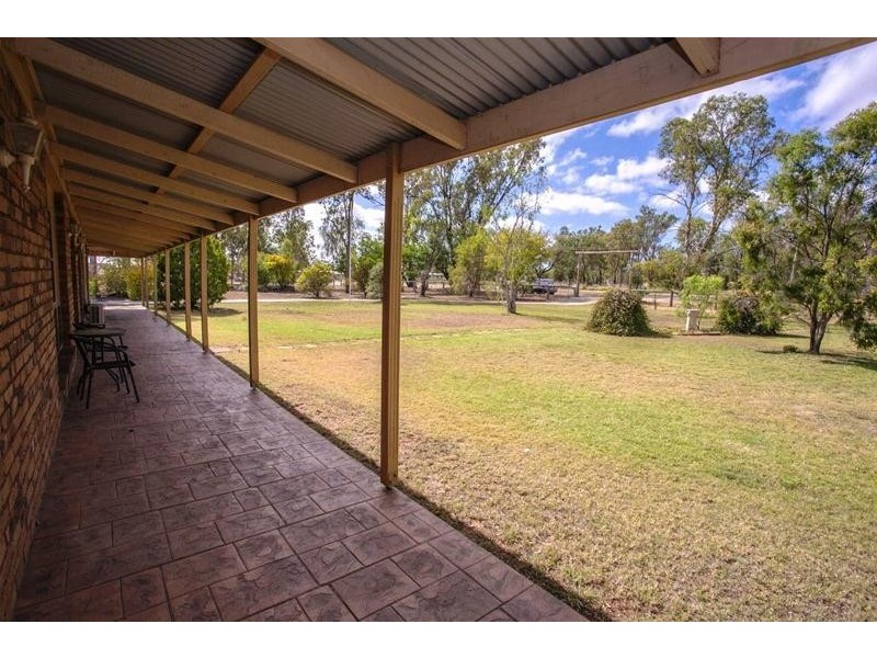 233 Zeller Street, Chinchilla QLD 4413