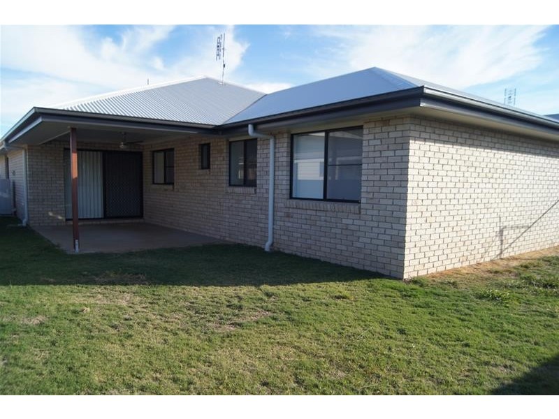 67 Sheridan Street, Chinchilla QLD 4413