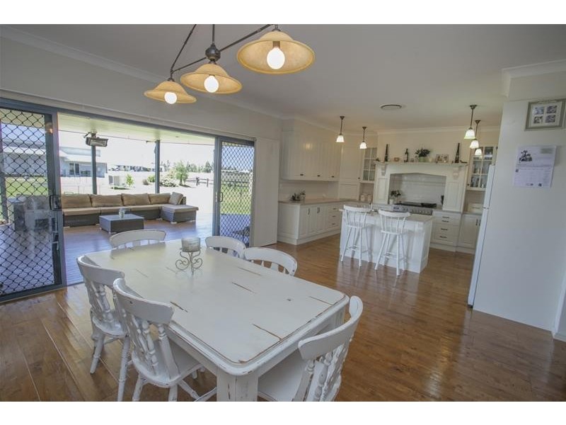 55 Tomlinson Court, Chinchilla QLD 4413