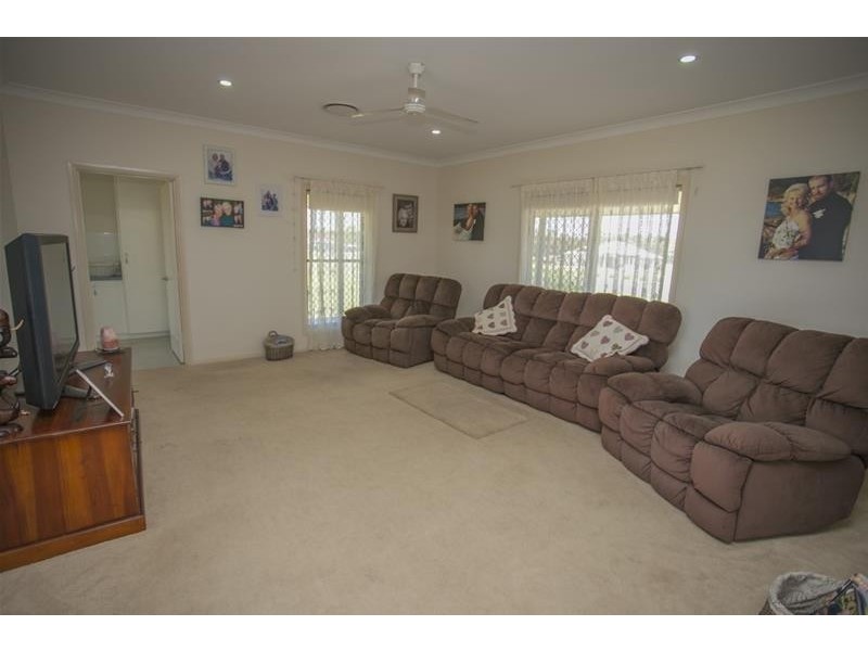 55 Tomlinson Court, Chinchilla QLD 4413