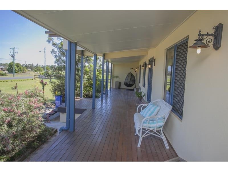 55 Tomlinson Court, Chinchilla QLD 4413