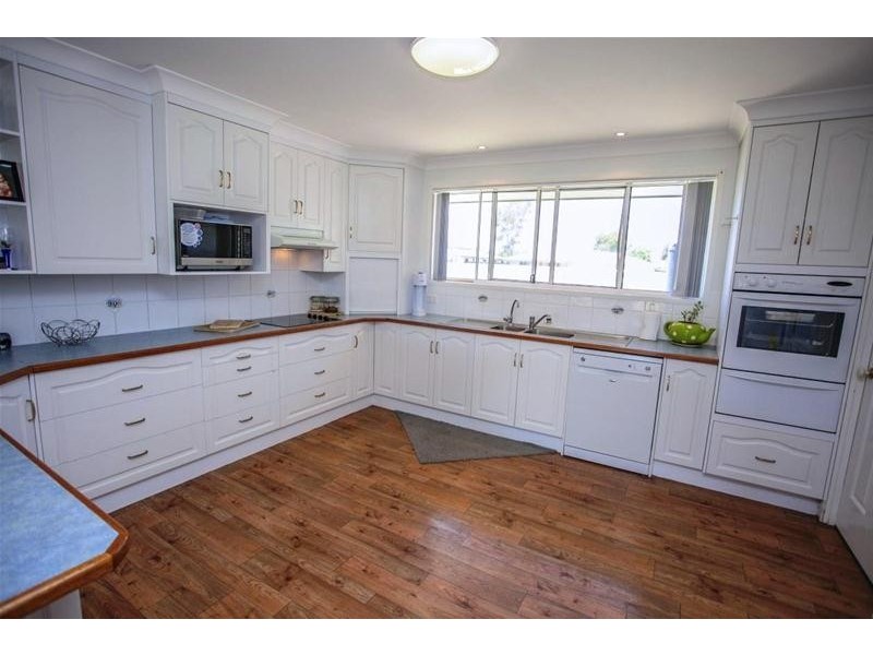 3 Dudley Street, Chinchilla QLD 4413