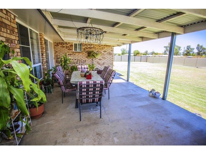 3 Dudley Street, Chinchilla QLD 4413