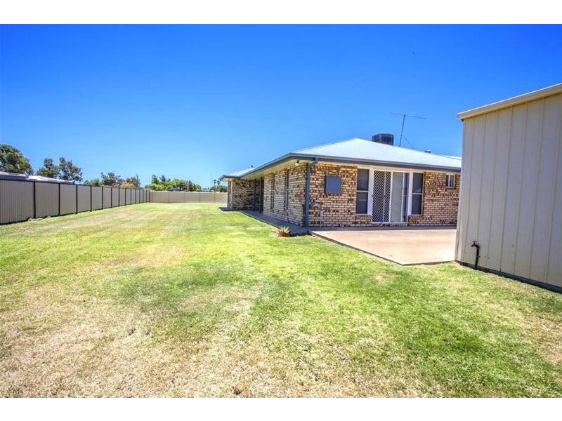 3 Dudley Street, Chinchilla QLD 4413