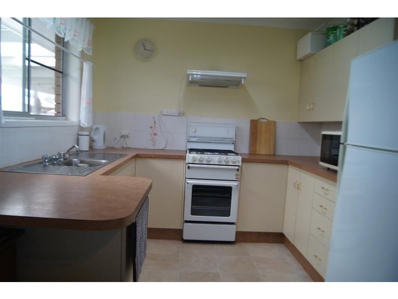 9 Sheriff Street, Chinchilla QLD 4413