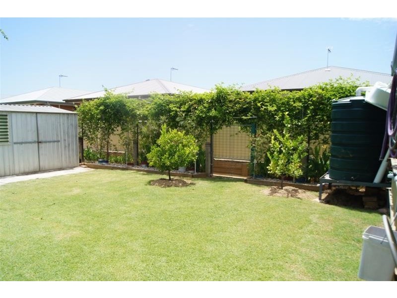 9 Sheriff Street, Chinchilla QLD 4413