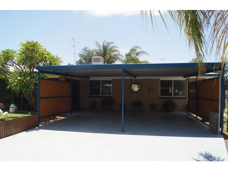 9 Sheriff Street, Chinchilla QLD 4413