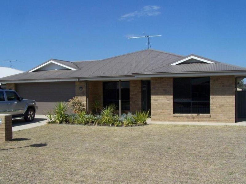 19 Sommerfeld Crescent, Chinchilla QLD 4413