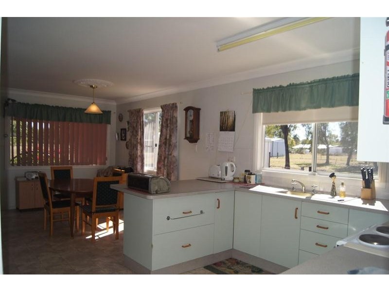 20 Rodger Street, Chinchilla QLD 4413