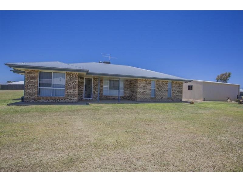 3 Dudley Street, Chinchilla QLD 4413