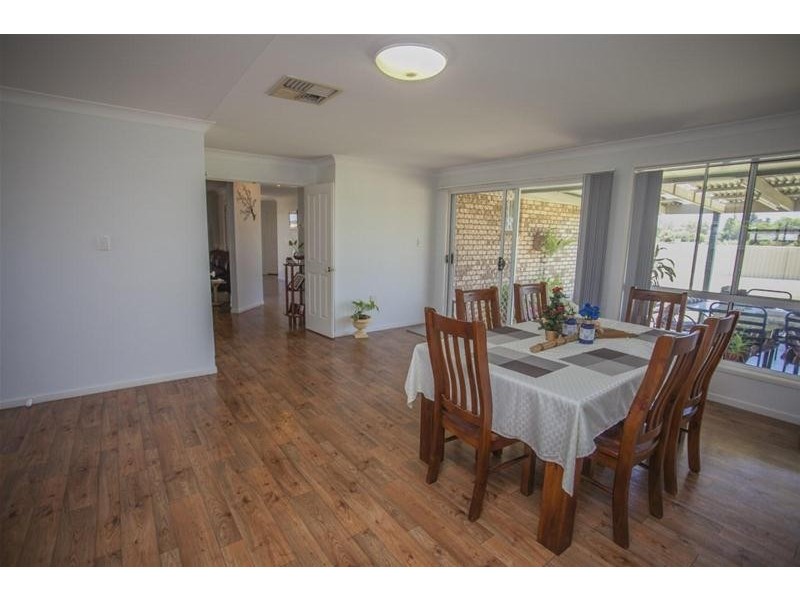 3 Dudley Street, Chinchilla QLD 4413