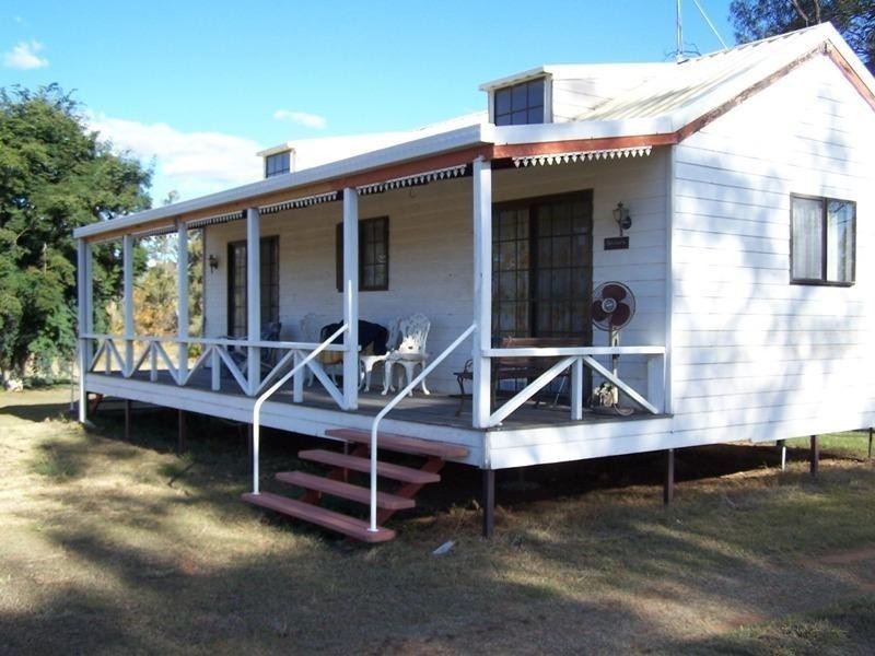 175 BURNT BRIDGE Road, Chinchilla QLD 4413