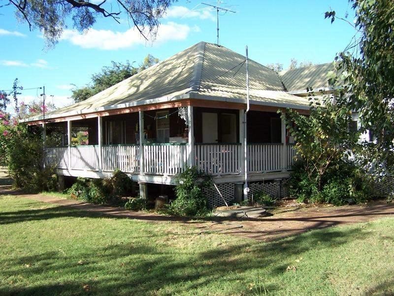 175 BURNT BRIDGE Road, Chinchilla QLD 4413