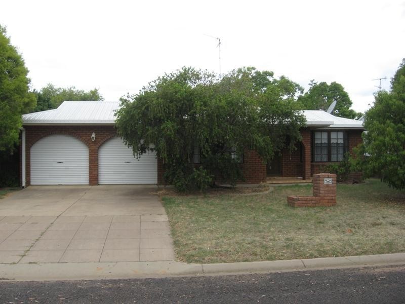 25 Mackie Street, Chinchilla QLD 4413