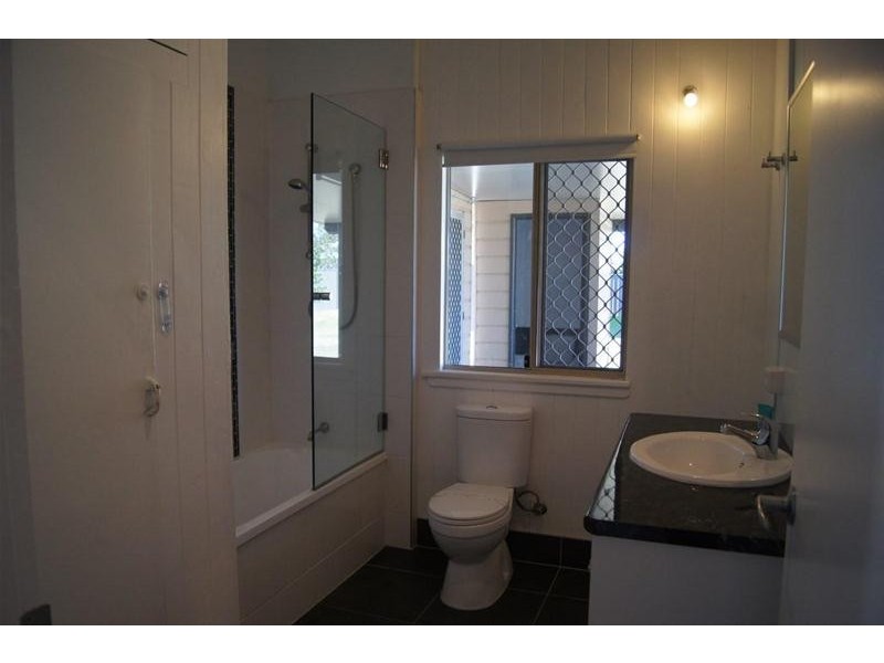 17 Wood Street, Chinchilla QLD 4413