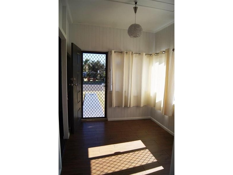 17 Wood Street, Chinchilla QLD 4413