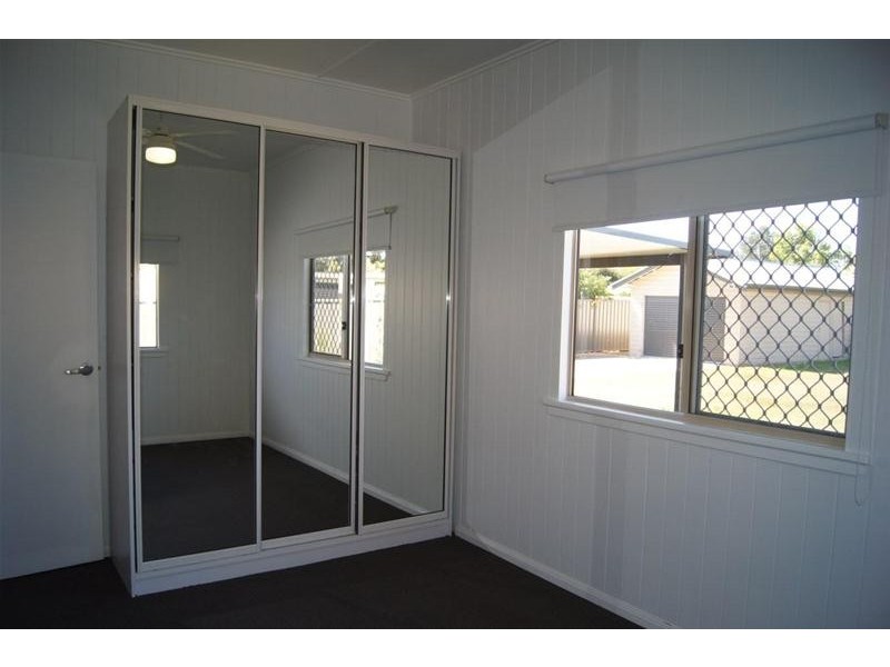 17 Wood Street, Chinchilla QLD 4413