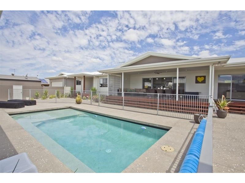 33 Sommerfeld Crescent, Chinchilla QLD 4413