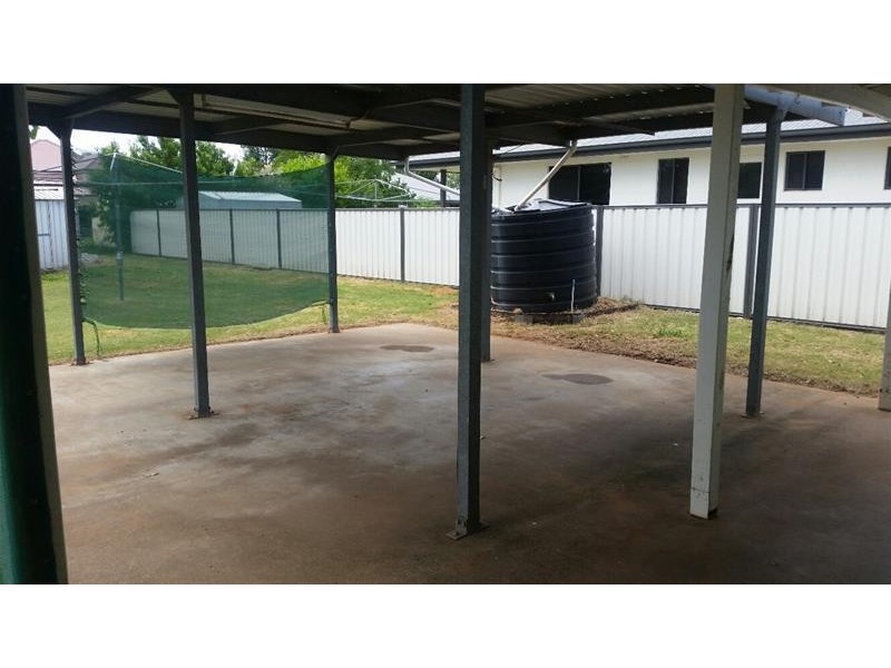 18 Mann Street, Chinchilla QLD 4413