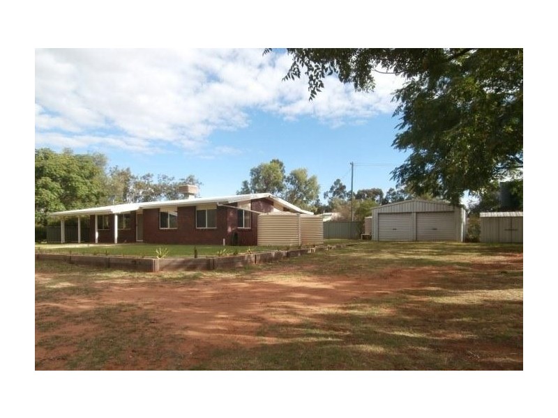 157 Cemetery Road, Chinchilla QLD 4413