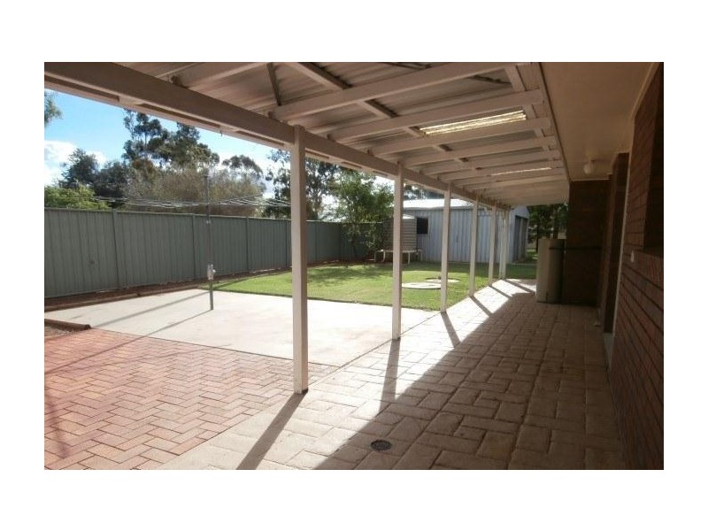 157 Cemetery Road, Chinchilla QLD 4413
