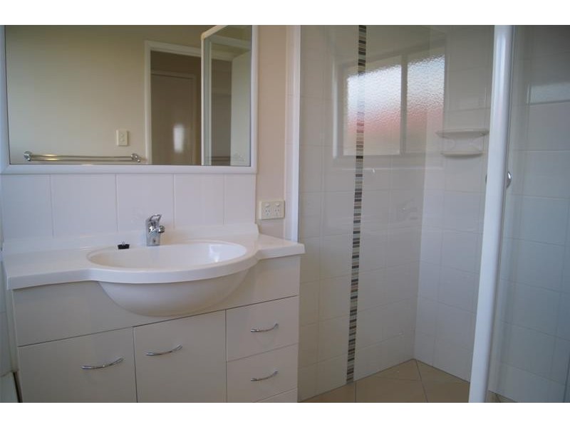 1 Barnsley Street, Chinchilla QLD 4413