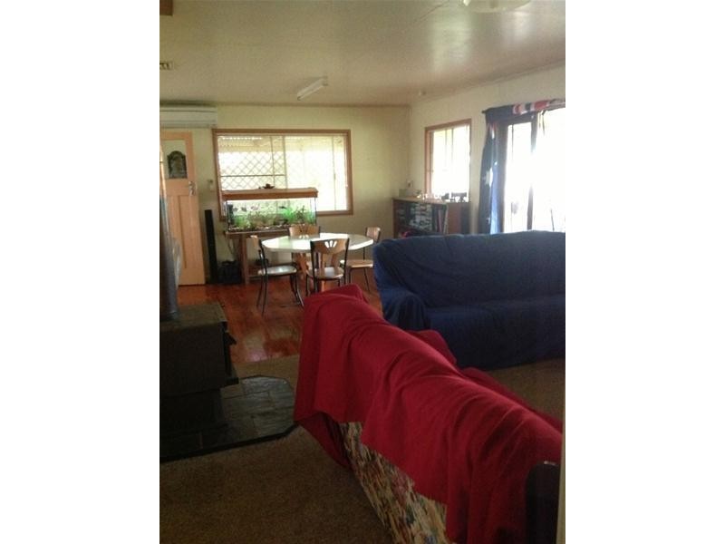 39 Zeller Street, Chinchilla QLD 4413