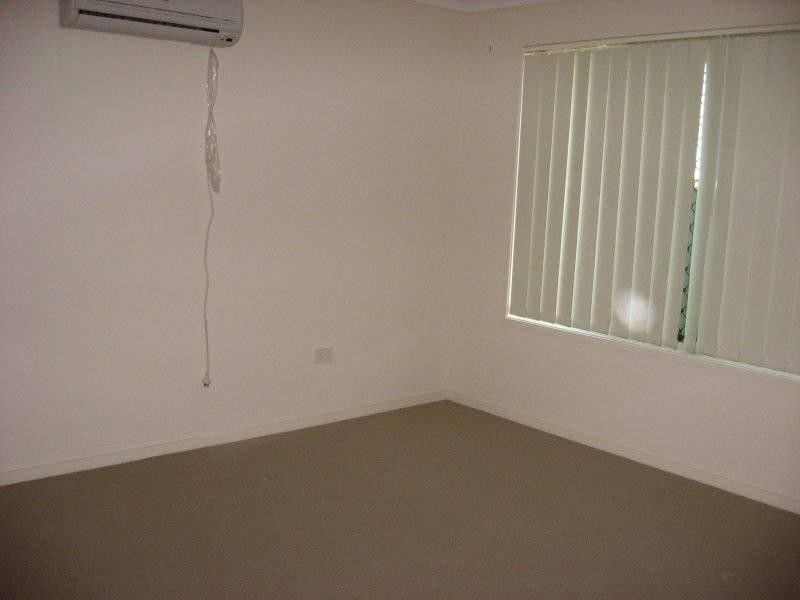 105 Edith Street, Miles QLD 4415