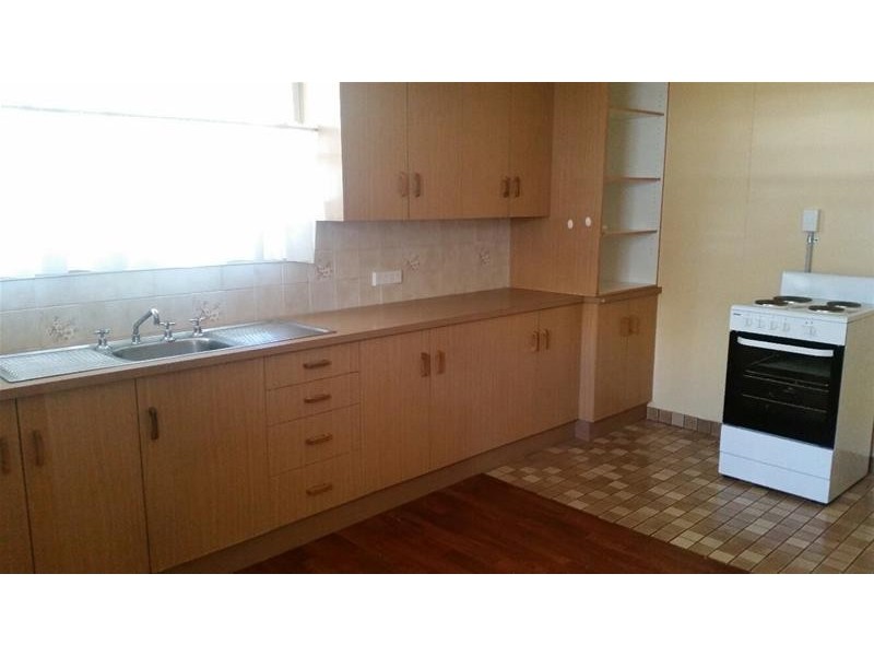 1 Mackie Street, Chinchilla QLD 4413